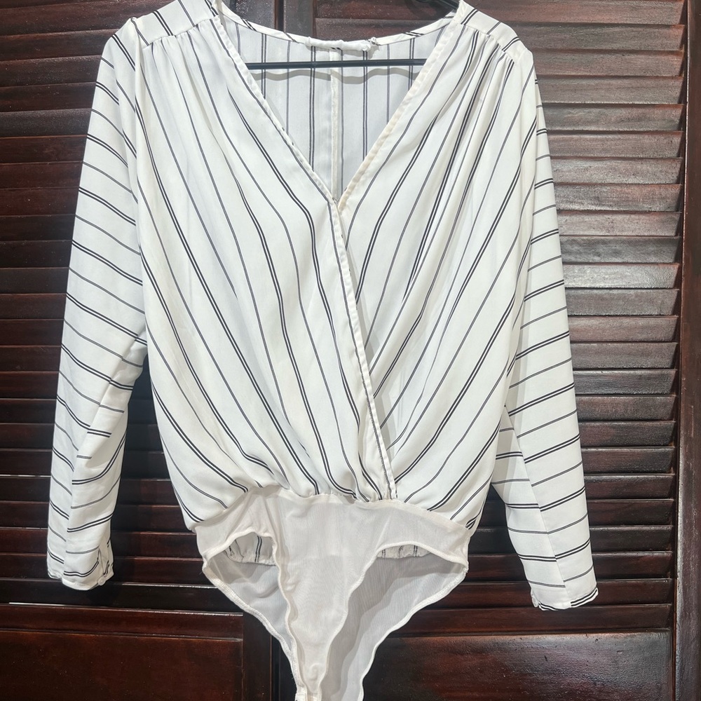 Long sleeve top